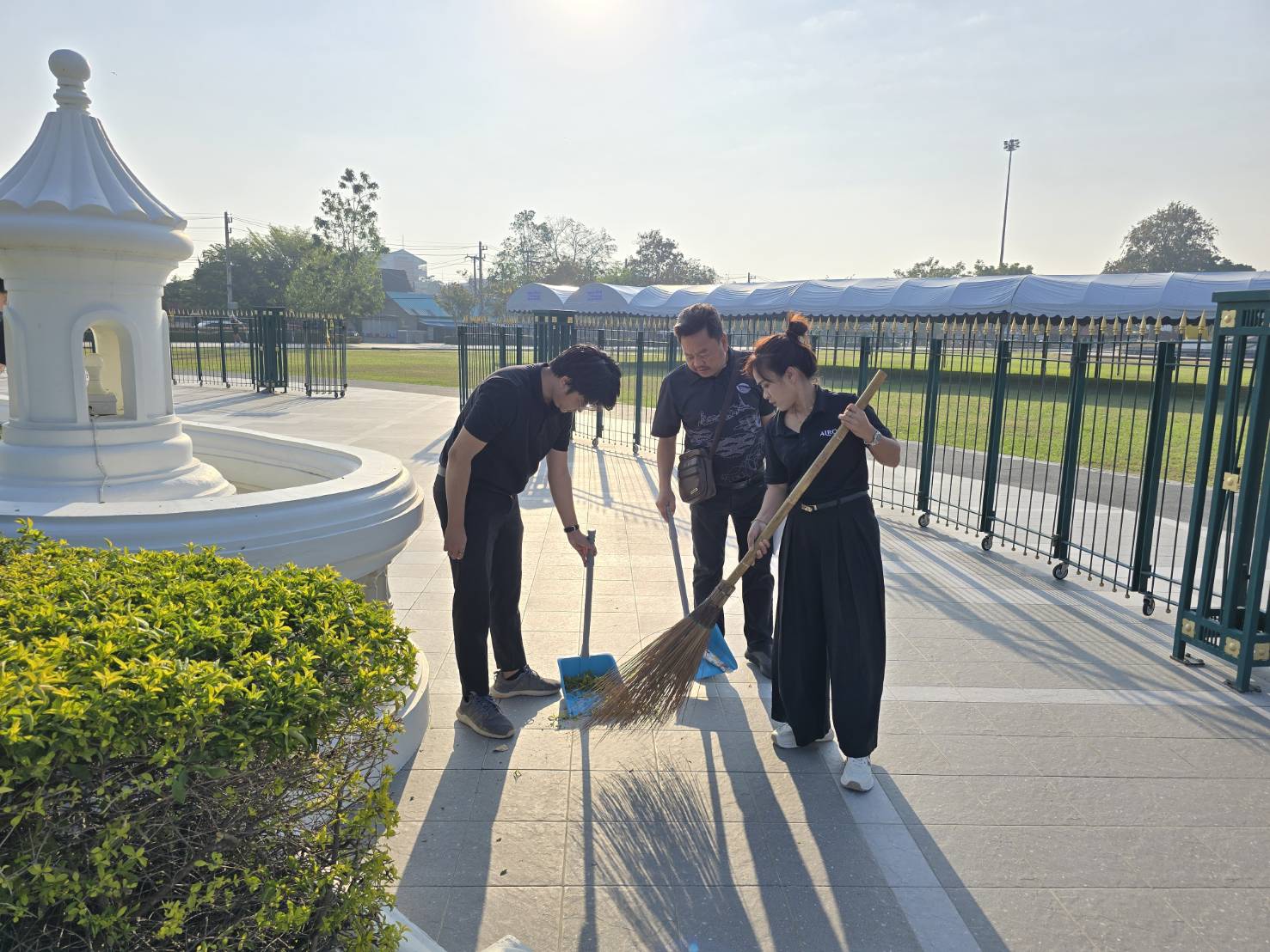 title - ส.ป.ก.เพชรบุรี ร่วมกิจกรรมดูแลรักษาพื้นที่อุทยานเฉลิมพระเกียรติพระบาทสมเด็จพระจอมเกล้าเจ้าอยู่หัว พระนครคีรี ประจำปี พ.ศ. 2569